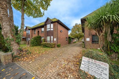 undefined, Tremona Road, Southampton, SO16 6HW