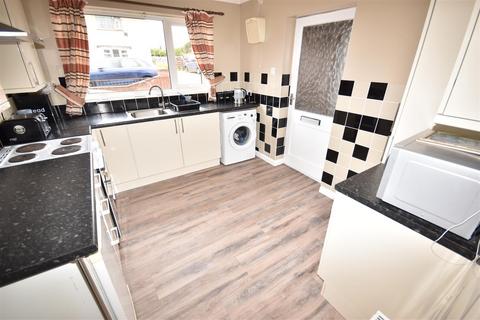 undefined, High Street, Tattershal, Lincoln
