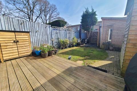 undefined, St. Davids Close, Calmore, SO40 2WA