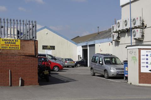 Industrial development to rent, 30 Albert Rd Bristol BS2 0XA