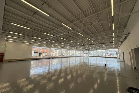 Retail property (high street) to rent, Dunford Rd Lincoln LN5 8HF