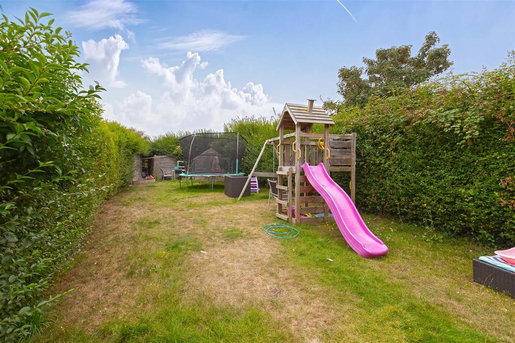 Barrington Close 15.jpg