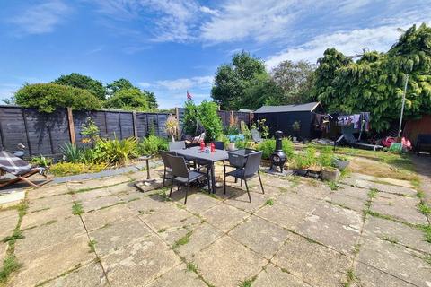 undefined, Barnsfield Crescent, Totton, Southampton, SO40 8BW
