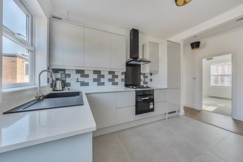 undefined, Gipsy Lane, Berkshire RG40
