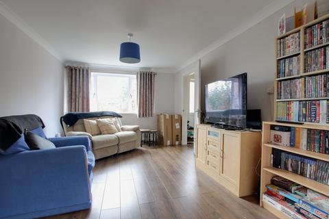 1 Lovatt Grove, Fareham, PO15 6QJ