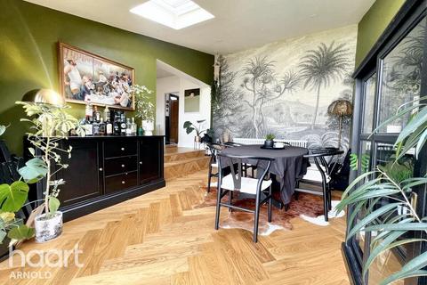 3 bedroom detached house for sale, Sandfield Road, Arnold