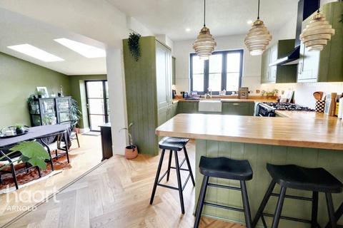 3 bedroom detached house for sale, Sandfield Road, Arnold