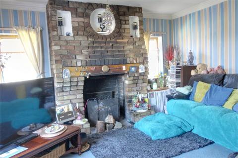 4 bedroom detached house for sale, High Street, Warboys, Huntingdon, PE28