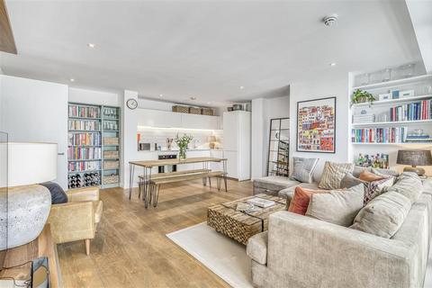 2 bedroom flat for sale, Hardwicks Square, SW18