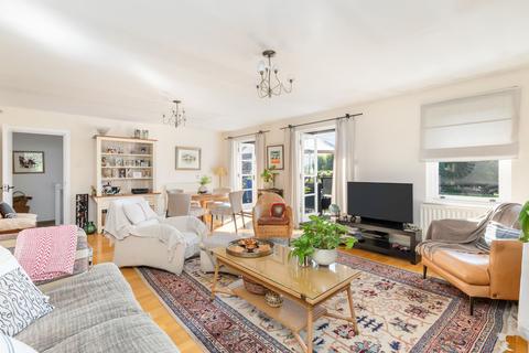 3 bedroom maisonette for sale, Wheelwrights Close, Arundel, BN18