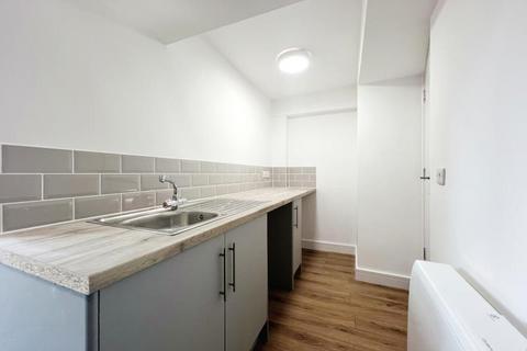 1 bedroom apartment to rent, West Street, Banwell BS29