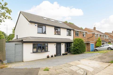 18 Crane Park Road, Twickenham, TW2 6DF