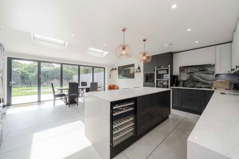 18 Crane Park Road, Twickenham, TW2 6DF