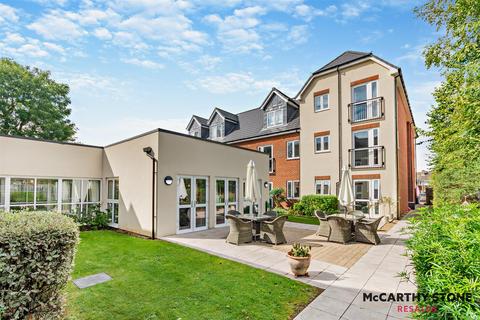 2 bedroom apartment for sale, Heathlands. Beaconsfield Road, Farnham Common, Slough