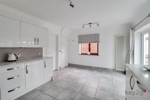 undefined, Dowcarr Lane, Woodall, Sheffield, S26