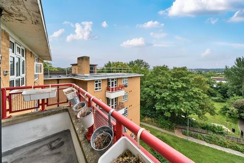 2 bedroom apartment for sale, Champion Hill, London