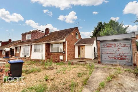 11 Thirlestane Crescent, Northampton, NN4 8HF