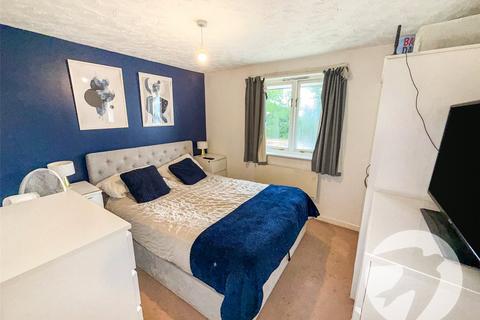 Flat 2, 3 Parkview Road, London, SE9 3QP