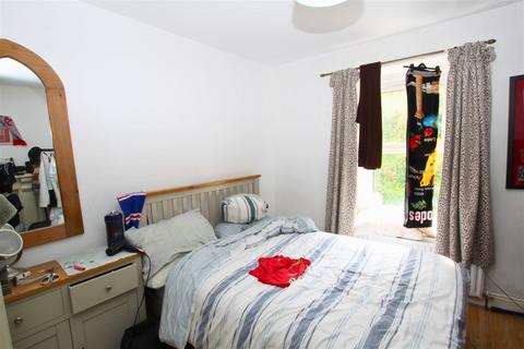 undefined, Larkstone Terrace, Devon EX34