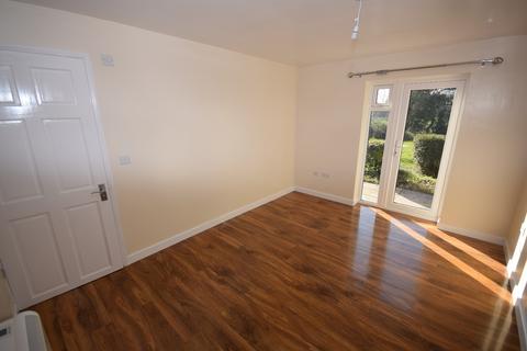 1 bedroom terraced bungalow to rent, Tynefield Mews, Blakeley Lane, Etwall, Derby, Derbyshire, DE65 6SJ