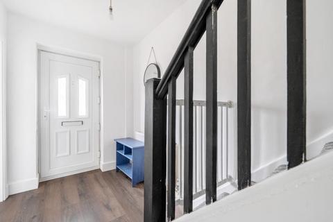 undefined, Woking, Surrey, GU22
