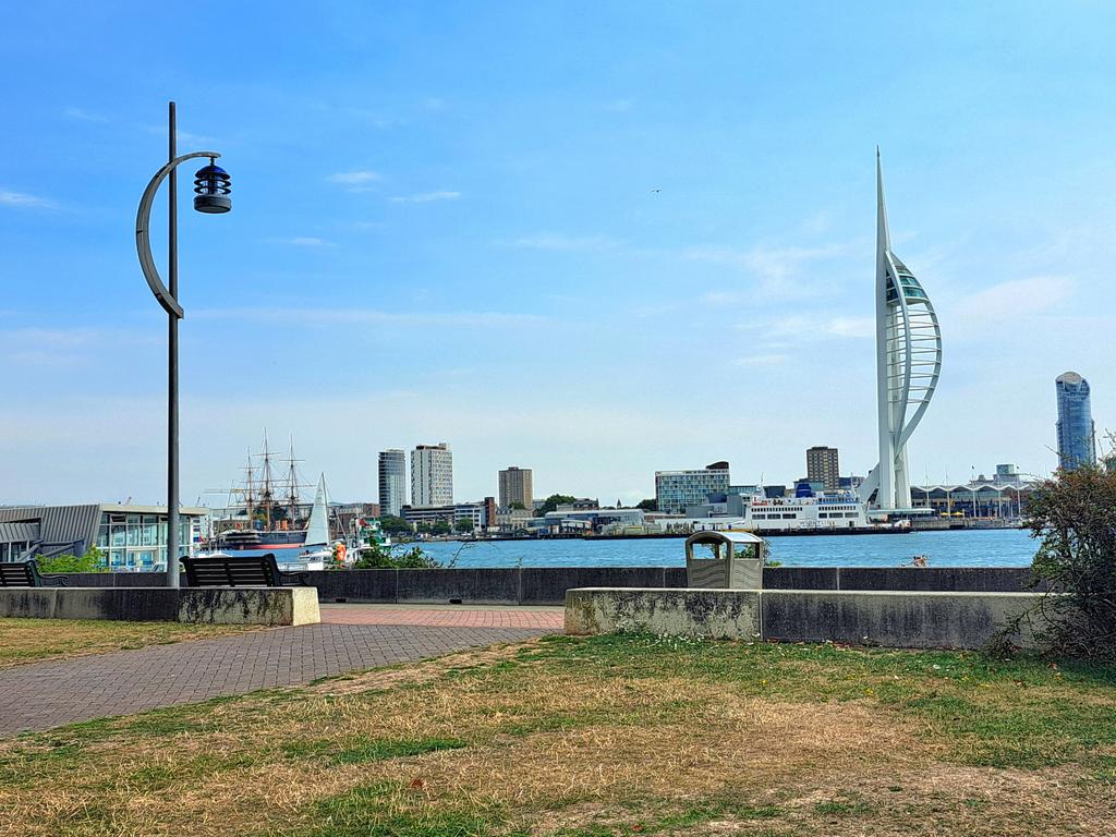 Harbourside just yards away!