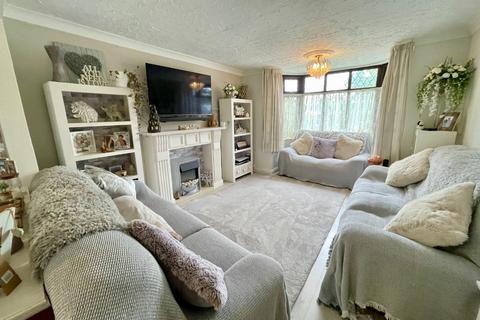 6 bedroom semi-detached house for sale, Cannon Lane, Luton, Bedfordshire, LU2 8BJ