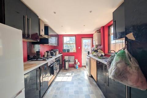 undefined, Hatton Road, Feltham, TW14