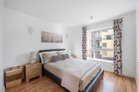 10, Newton Lodge West Parkside, London, SE10 0BA