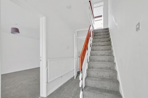 3 bedroom terraced house for sale, Jermayns, Basildon, Essex, SS15