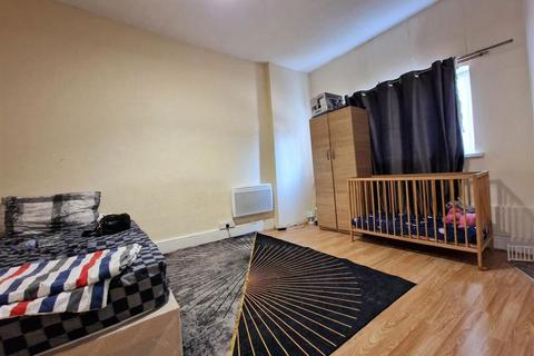 undefined, Dersingham Avenue, London, ., E12 6JX