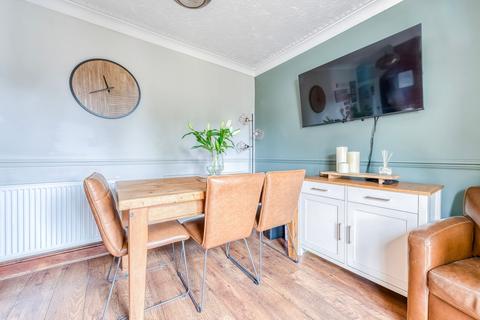 50 Ashley Downs, Lowestoft, NR32 4ET