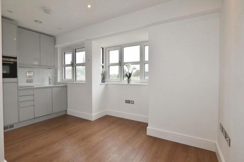 undefined, London Road, Romford, Romford, RM7 9DF
