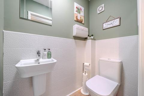 36 Hockley Crescent, Langthorpe, York, YO51 9FN