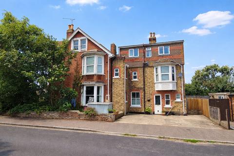 undefined, Queens Gardens, Herne Bay, CT6 5BS