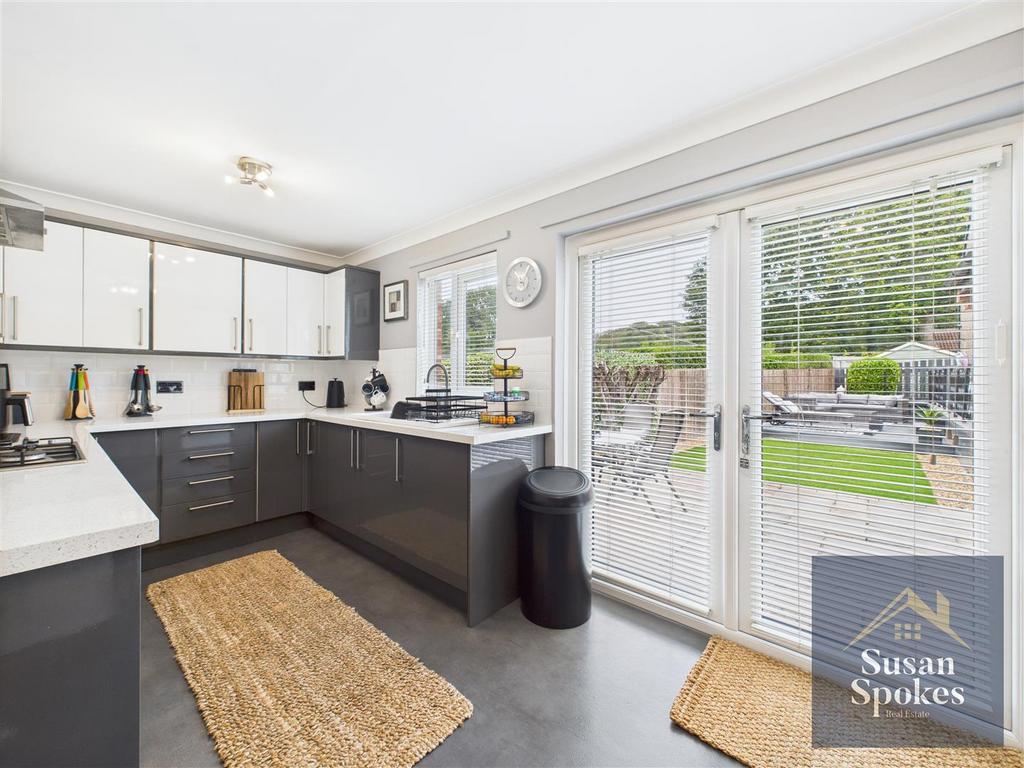 CAM01858 G0-PR0154-STILL023.jpg