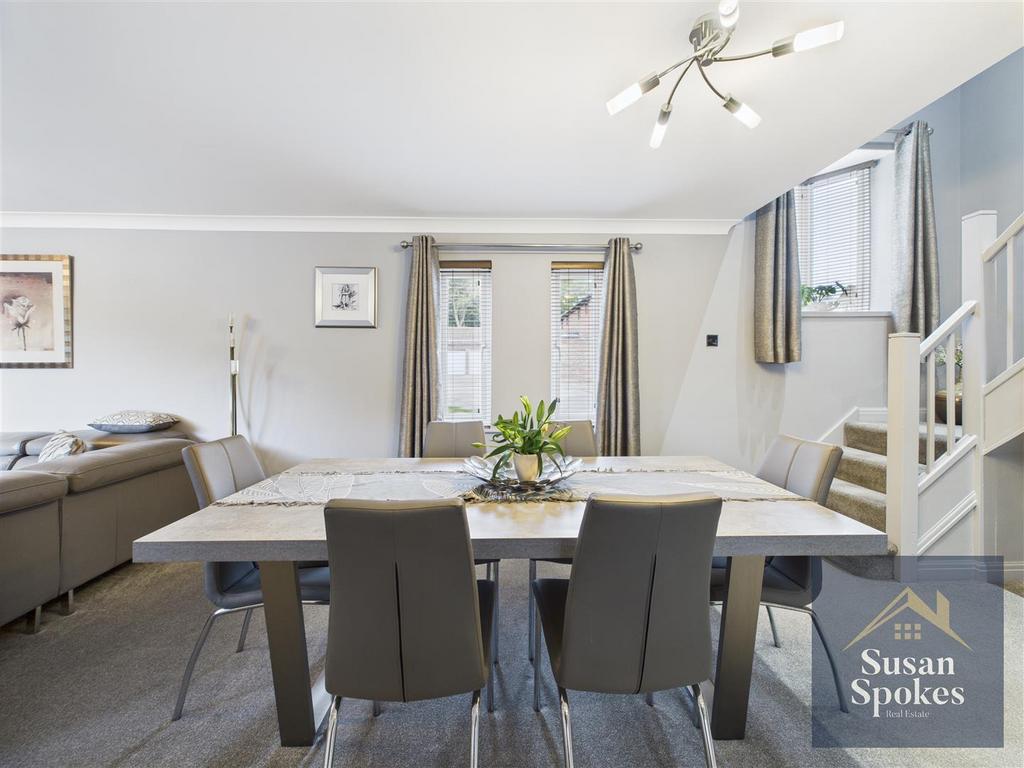 CAM01858 G0-PR0154-STILL029.jpg