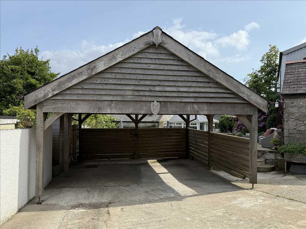 Car port