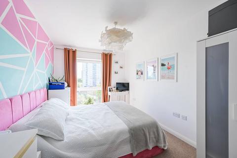 1 bedroom flat for sale, River Heights, 90 High Street, Stratford, London, E15