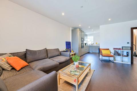 2 bedroom flat to rent, Lanchester Way, Vauxhall, SW11