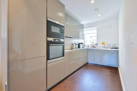 2 bedroom flat to rent, Lanchester Way, Vauxhall, SW11