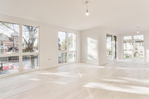 undefined, Lindfield Place, Worthing BN11