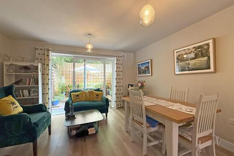 3 bedroom townhouse for sale, Old Coleham, Belle Vue, Shrewsbury