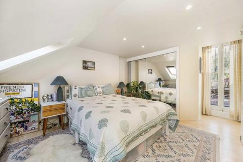 2 bedroom maisonette for sale, Musard Road, London W6