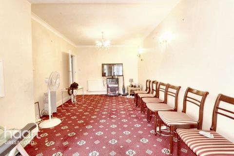 3 bedroom semi-detached house for sale, Greenford Road, Greenford