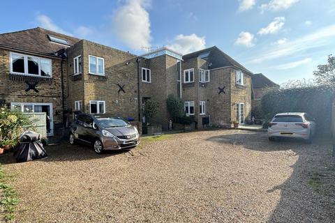 undefined, Two bedroom apartment in Sandwich