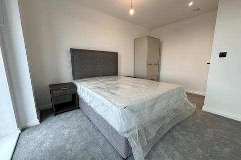 2 bedroom apartment to rent, Springwell Gardens, Whitehall Road, Leeds LS12