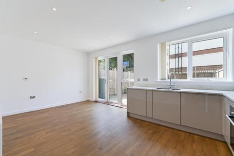 undefined, Reynard Way, Brentford, TW8
