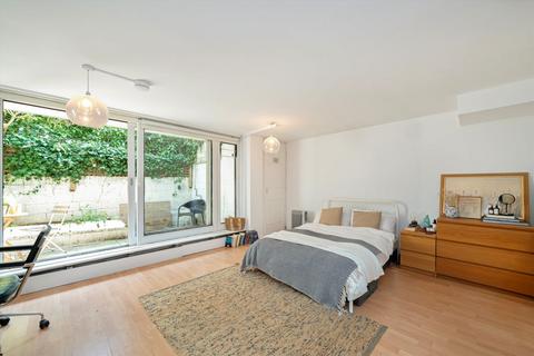 undefined, Sandstone Place, London N19