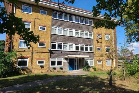 1 bedroom flat for sale - Old Redbridge Road, Southampton, SO15 0NF